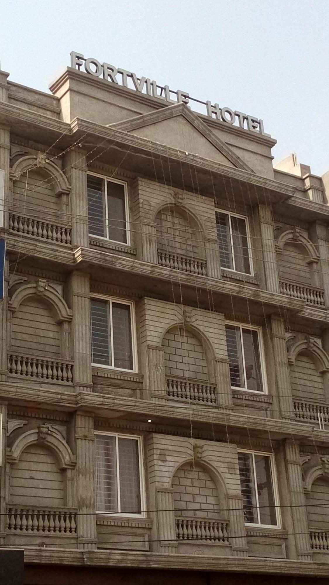 Fortville Hotel Lahor Kültér fotó