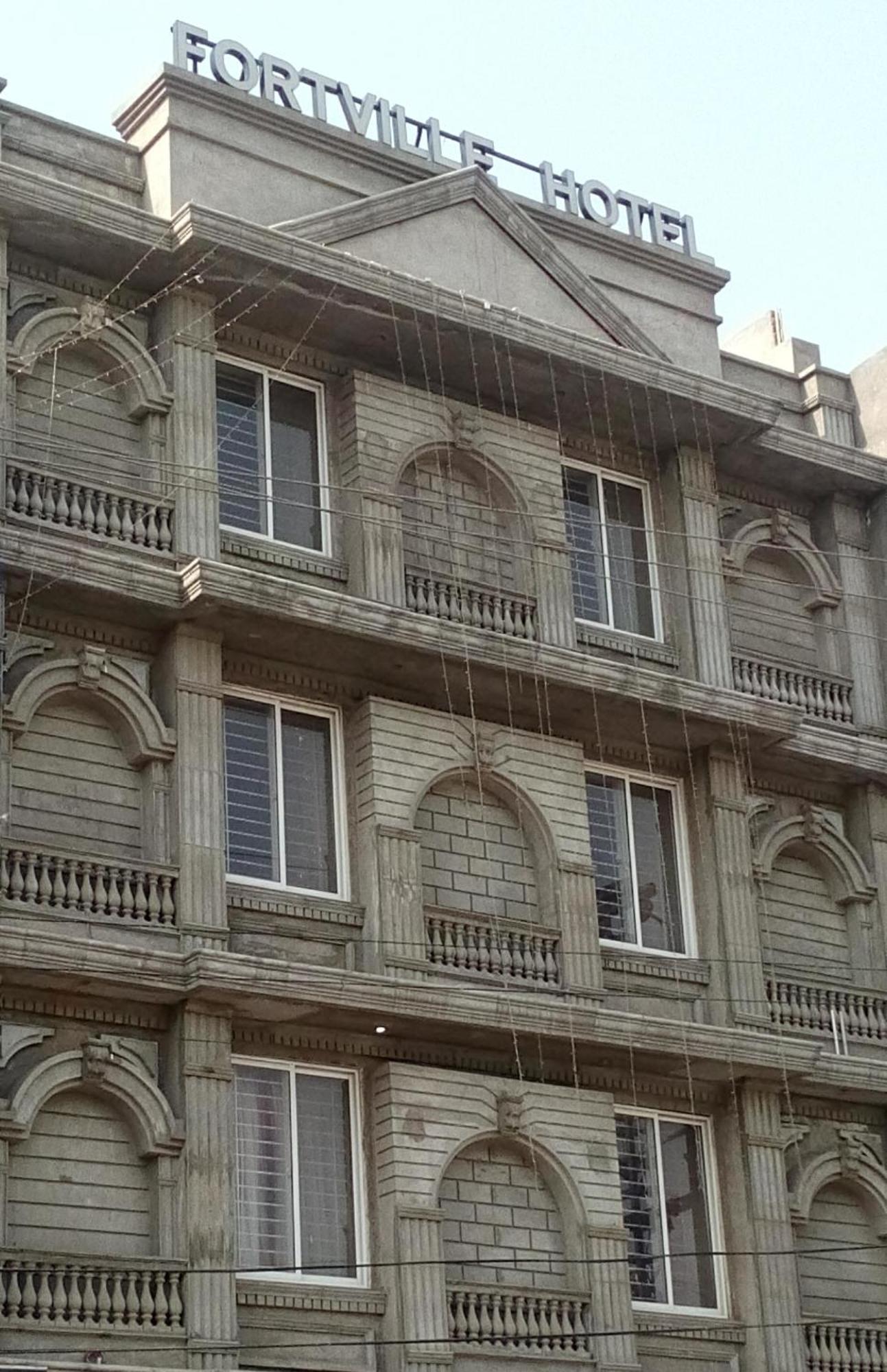 Fortville Hotel Lahor Kültér fotó